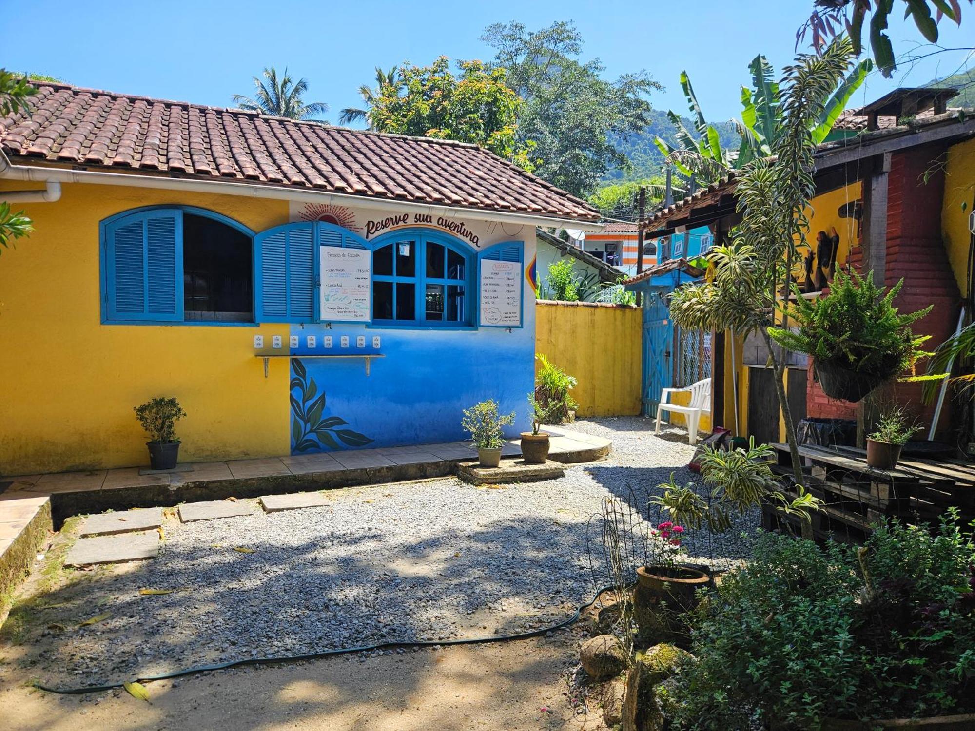 Raio De Sol Pousada & Camping Vila do Abraao Exterior photo