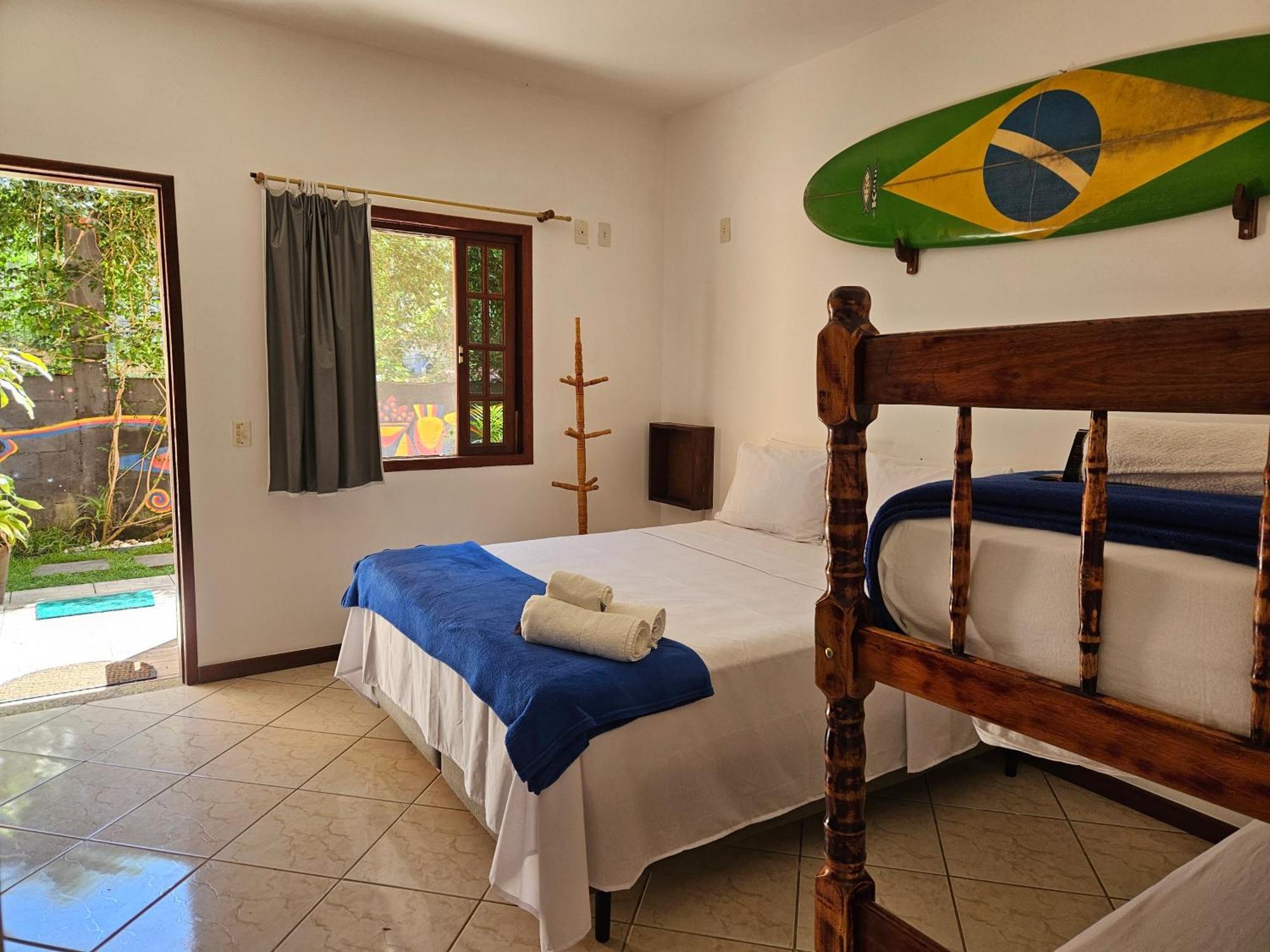 Raio De Sol Pousada & Camping Vila do Abraao Exterior photo
