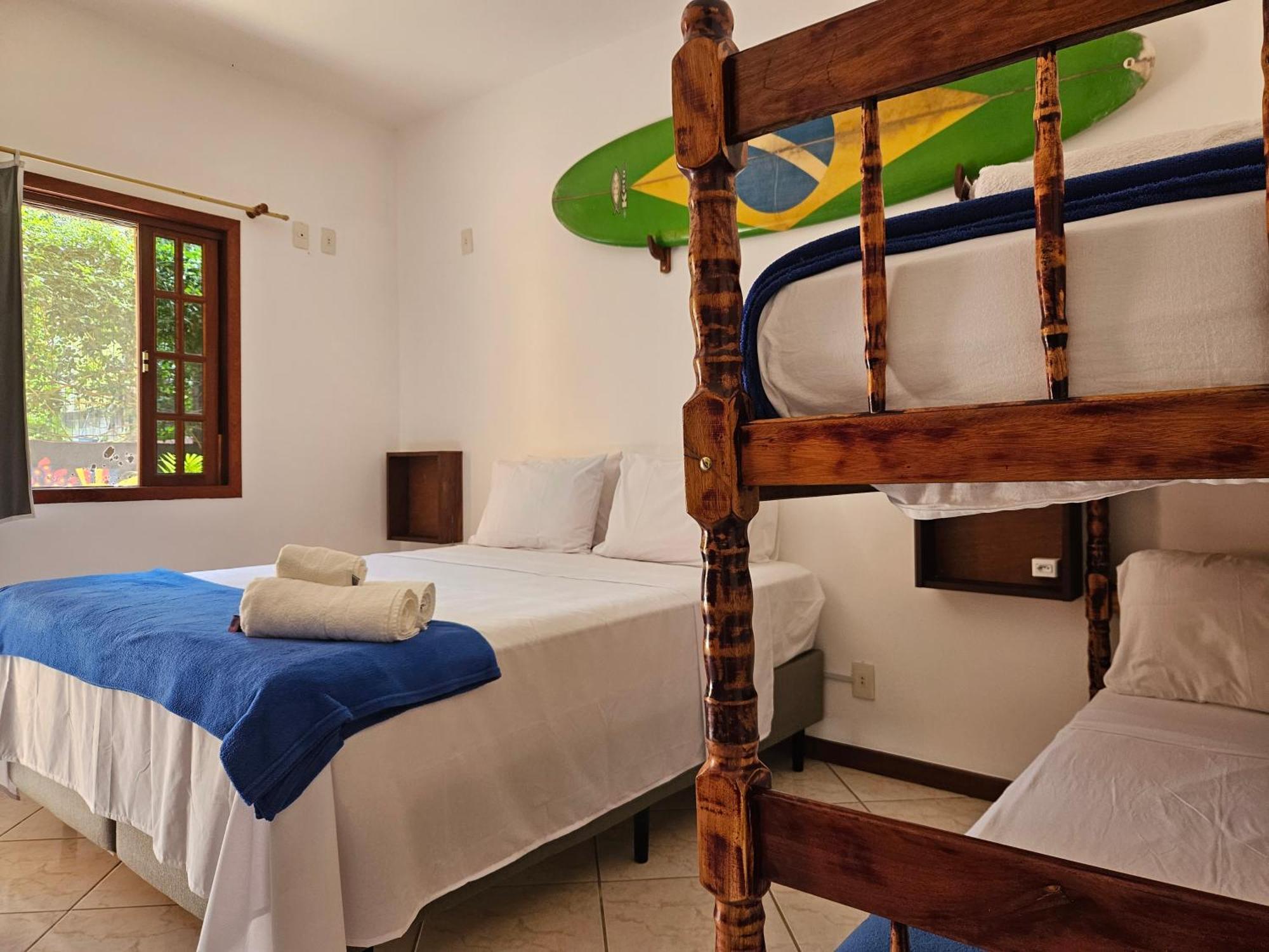 Raio De Sol Pousada & Camping Vila do Abraao Exterior photo