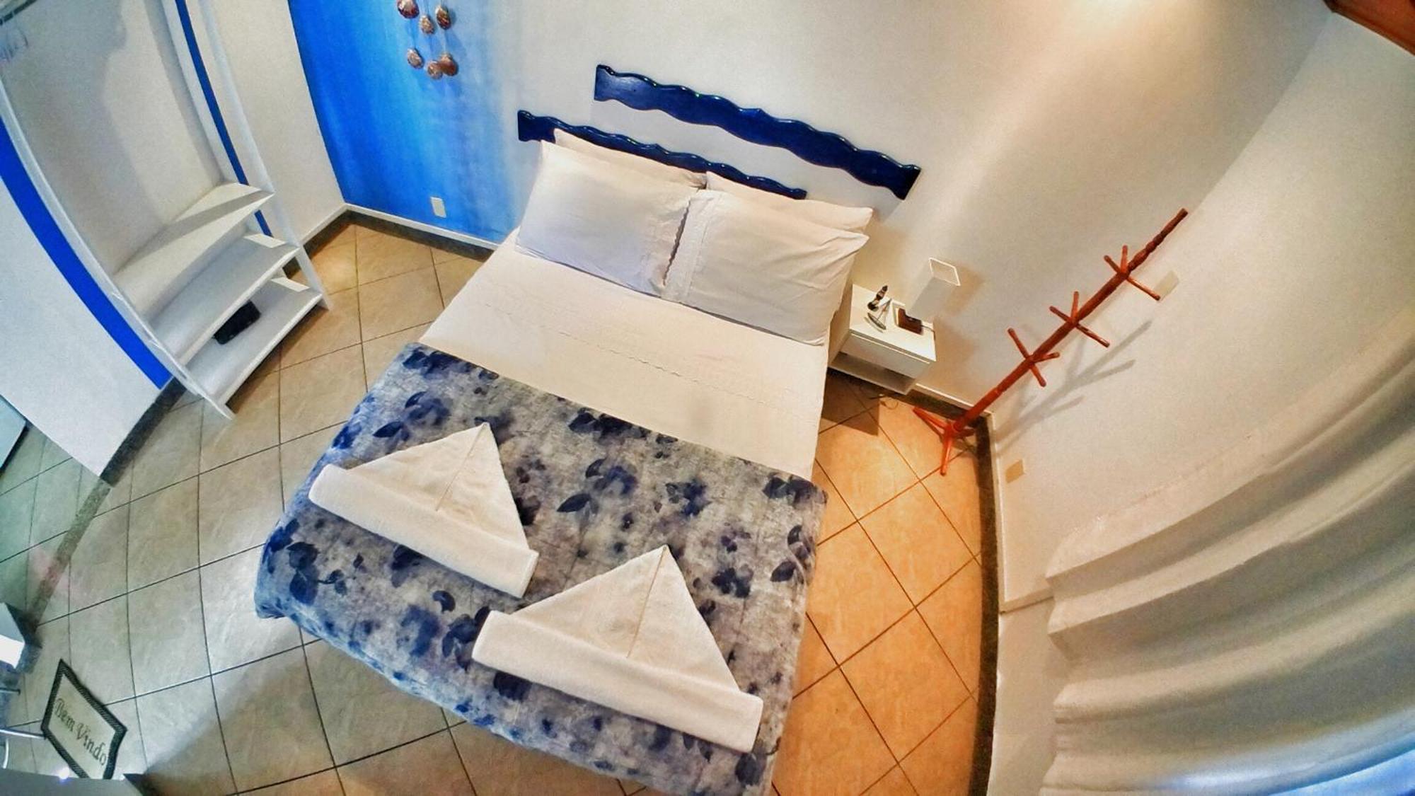 Raio De Sol Pousada & Camping Vila do Abraao Room photo